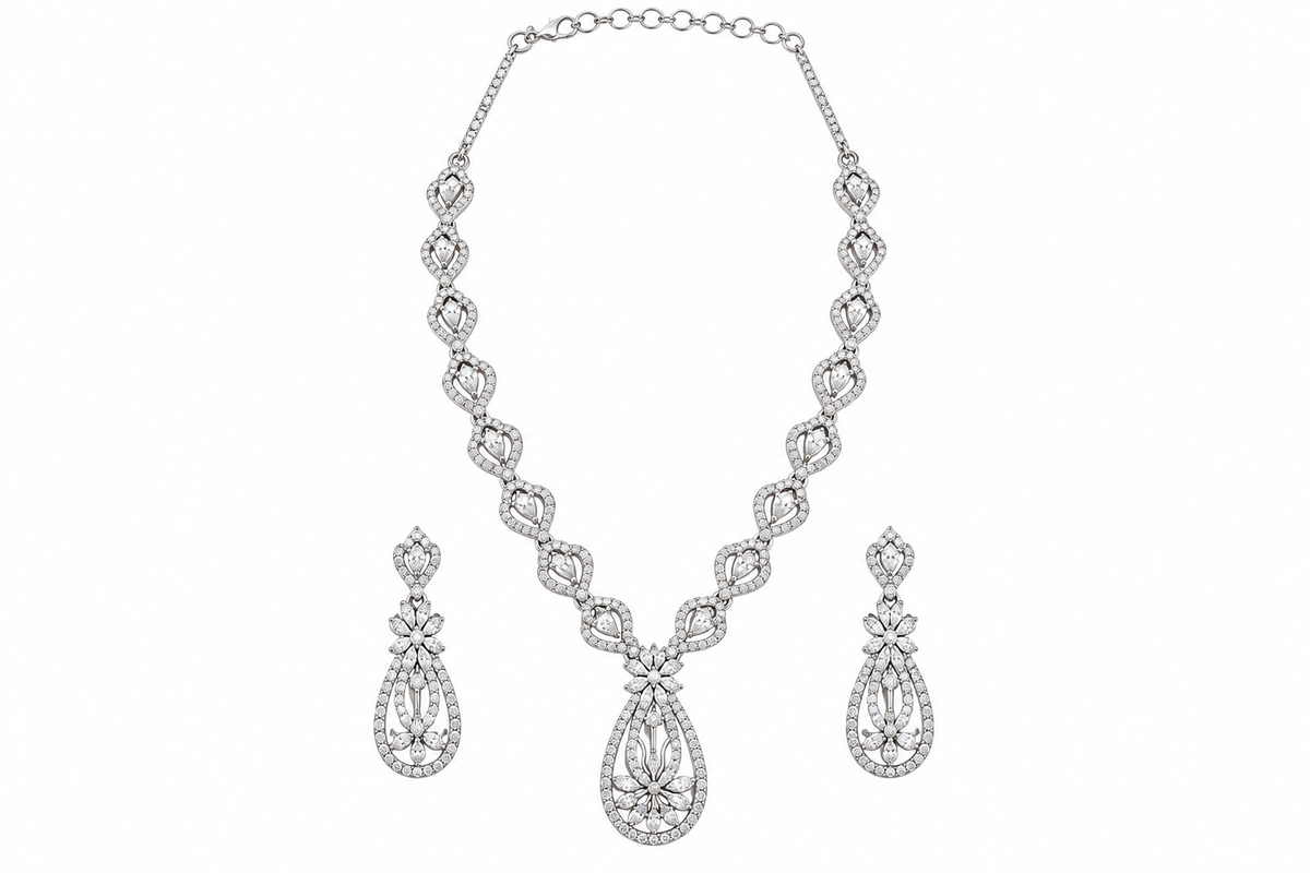 Luxury Silver Sparkle Necklace Set